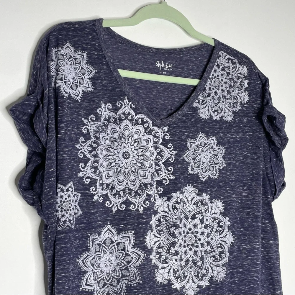 Style & Co. Plus Size Macy’s purple Mandala short sleeve T-Shirt Size 2X - Picture 2 of 9